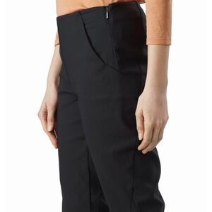 Arcteryx Women’s Black Pants - Iden size 6